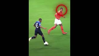 Download lagu The Secret to Van Dijk's Defending 👀 mp3