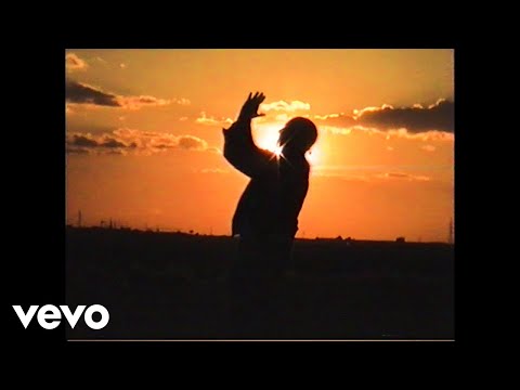 ODDLIQUOR - Feliz Con Poco, Aunque Quiera Más (Bonus Track)