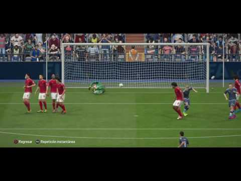 Golazo de tiro libre de tevez