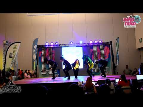 Wonder cover CLC - Black Dress | Niko Niko Fest