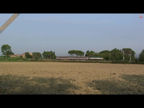 E.656.254 con due carrozze ÖBB a Monterotondo - E.656.254 with two ÖBB coaches near Monterotondo