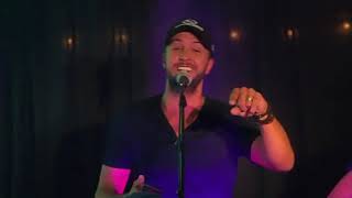 Luke Bryan - Tailgate Blues [VIP Acoustic performance 8-22-14]