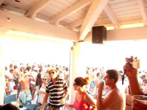 Valentin de Moreda & Vick-t at El ultimo Paraiso_ Es Trenc Beach