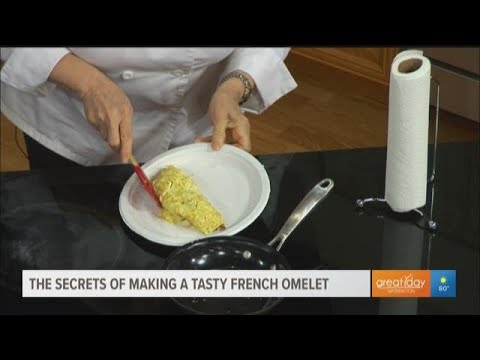 How to make a sweet or savory French omelet