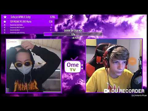 Antonio Pican canta un vers din viitoarele lui melodii Amsterdam , Rochița și Mustang 2