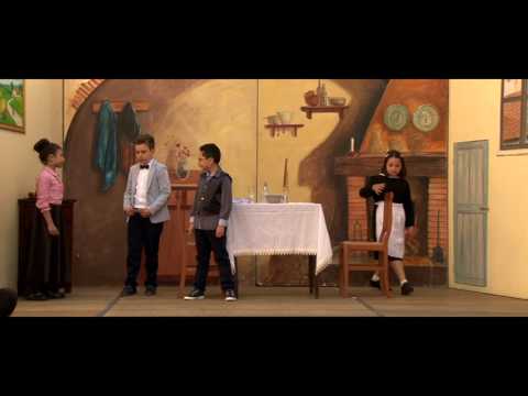 Lu Scarfaliettu - Classi III A e III B commedia in dialetto serrese