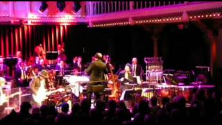 Nona Hendryx & Gary Lucas performs  "When It blows its stacks" with  the Metropole Orchestra