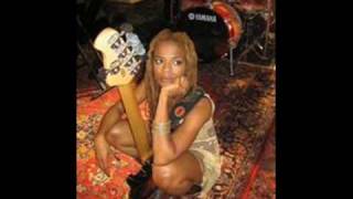 Beyonce Diva Remix by Divinity Roxx - Divi (Diva-Remix)