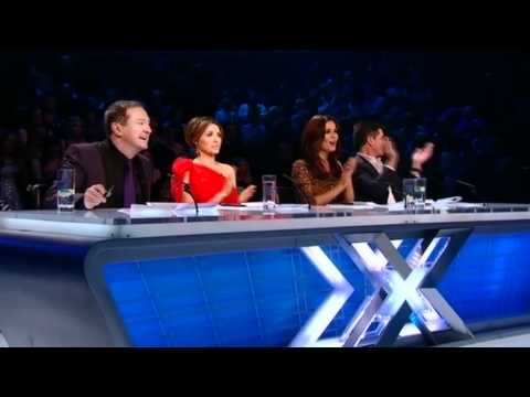 Cher Lloyd sings Walk This Way - The X Factor Live show 8 (Full Version)