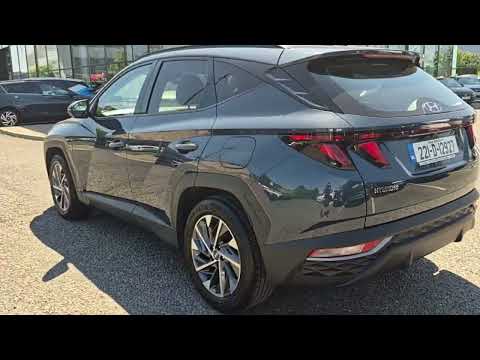 Hyundai Tucson Executive 1.6 Diesel 5dr - Image 2