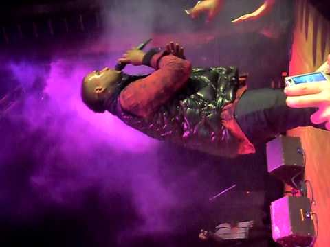 Don Omar Pobre Diabla