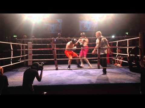 Adam Fotheringham Rd 1 boxing clapham grand