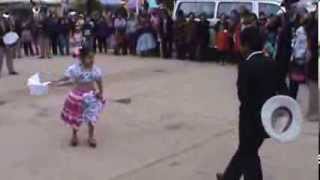 preview picture of video 'MARINERA NORTEÑA - CHRISTIAN Y NINA - SAN PEDRO DE CAJAS 2013'