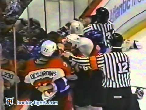 Jeff Beukeboom vs Shjon Podein & Mark Messier vs Joel Otto Apr 4, 1996 - MSG feed