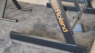 Video thumbnail for Roland KS-10Z Piano Z Stand by Meet the Tings