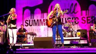 Court Yard Hounds  &quot;Happy Days&quot;