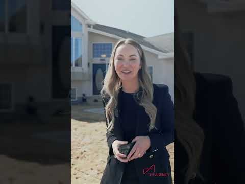 121 Williams Place | Fort McMurray, Alberta - The Agency