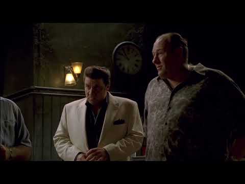 The Sopranos S6:E6 - You Knew Vito Was A Ricchione? #thesopranos #shortsviral #tonysoprano #italy