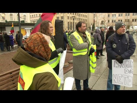 Vežėjai sukilo prieš vyriausybės sprendimus, bet vairuotojai valdžią palaiko