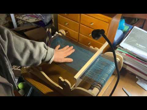 Shelbys video weaving lesson 1 IMG 1755