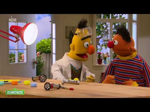 Bert experimentiert mit Licht und Schatten  –  Sesamstraße  –  NDR 👀 #sesamstraße #sesamstraßeintro