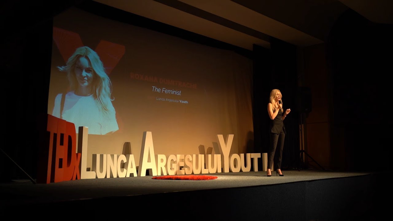 Vor salva tinerii democrația? | Roxana Dumitrache | TEDxLunca Argesului Youth