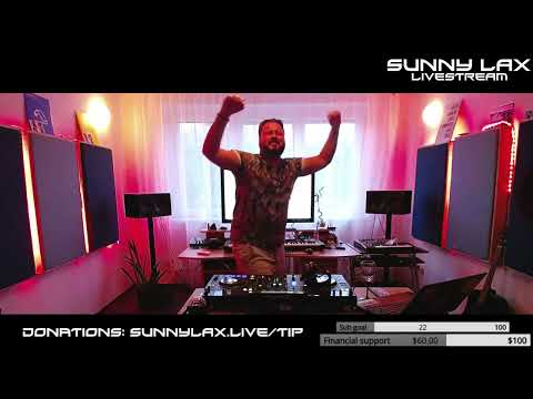 Sunny Lax is BACK | playing loud music