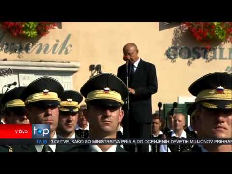 07.07.2015 Integralni posnetek pogrebne slovesnosti glasbene legende Slavka Avsenika