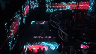 Markus Schulz is playing Destino