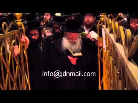 Pshevorsk Rebbe In Sanz - 26 Nisan 5775