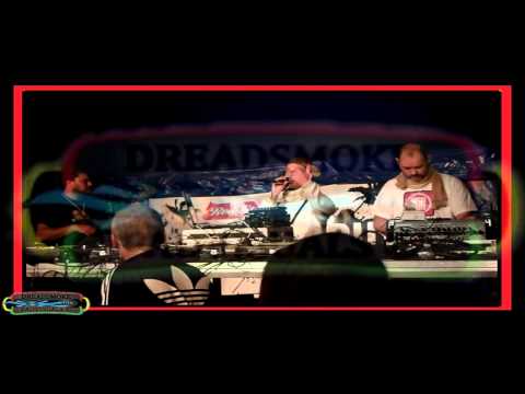 TSUNAMI WAZAHARI ft saimn i (fr\b) - dub yah way up no more down @ reggae bus 2013