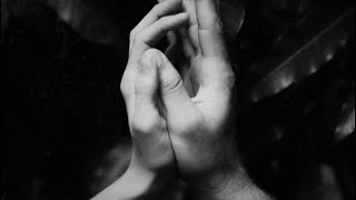 Download lagu Mudhalam Sandhippil - Charlie Chaplin (2002) mp3 Download lagu Mudhalam Sandhippil - Charlie Chaplin (2002) mp3