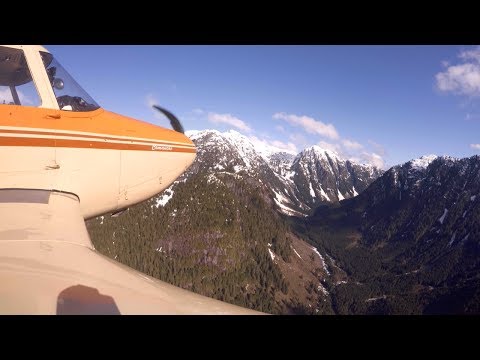 Could You Survive with Nothing but the Airplane Kit? We Try / Fail - BC Mountains - Flight VLOG