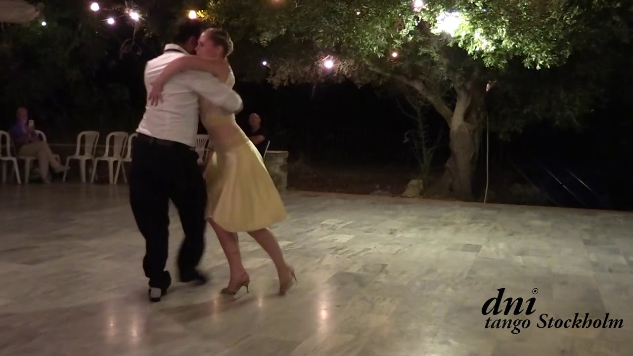 Sara Westin and Juan Pablo Canavire, show in Souda Beach 4/4