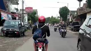 Download lagu Cb story goes bromo 18 mp3 Download lagu Cb story goes bromo 18 mp3