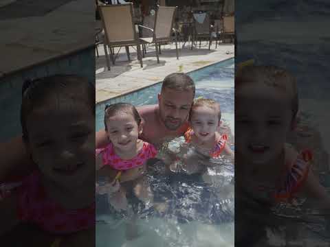 Videos del Golden Park Poços De Caldas 5★ en Poços de Caldas, BrasilVer MásVerPrecios14CerrarConsulta por Whatsapp 🇦🇷BookingTripadvisorExpediaAgodaPricelineTripSkyscannerDespegarKayakHotelesBestdayDestiniaTrivagoTurismocity