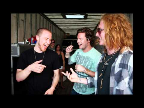 She Takes Me High - We The Kings featuring Mike Posner [NEW SINGLE 2011]
