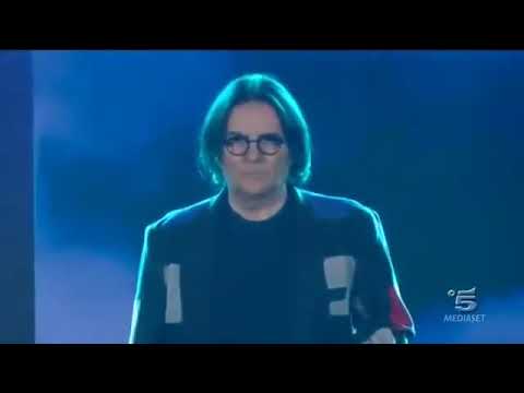 Renato Zero & Miguel Bosè --- Magari live