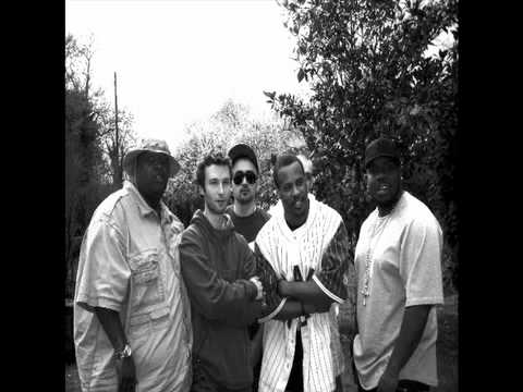 AYA WASKA  FEAT  BUDDHA MONK - BERETTA 9  &  DYNAMIK - CONNECTIONS