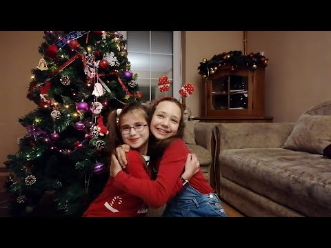 Tiha noc - Milica Veljkovic i Elena Gvero