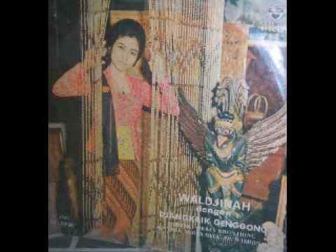 Waldjinah - Emplek Emplek Ketepu