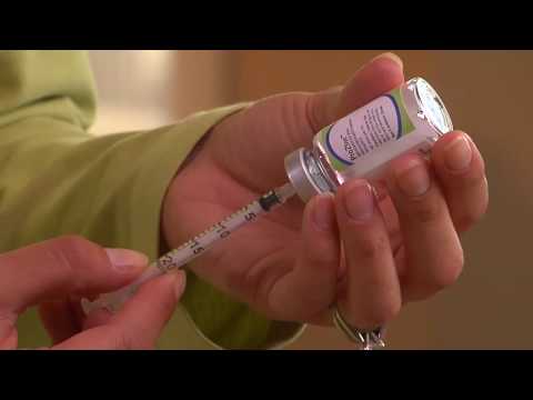 How To Prepare an Insulin Syringe to Inject a Diabetic Cat