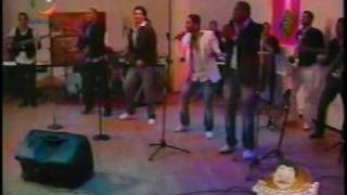 Video Niña (En Vivo) de El Boom La Mezcla Perfecta