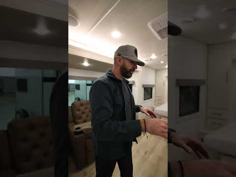 Thumbnail for 2026 Forest River Surveryor Legend 202RBLE Video