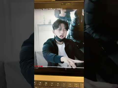 QUEENZFLIP GOES CRAZY TO @shyboiitobii RECORDS 🤣🤣🤣🤣🤣