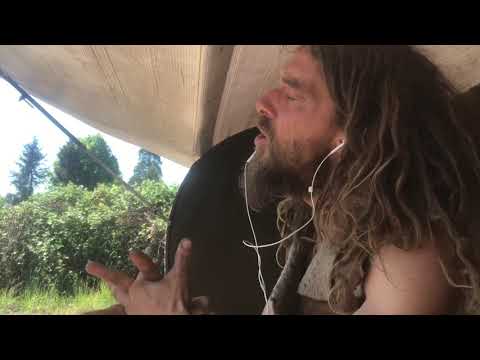 Manualist ORIGINAL tunes and BEATS not squeaks!?