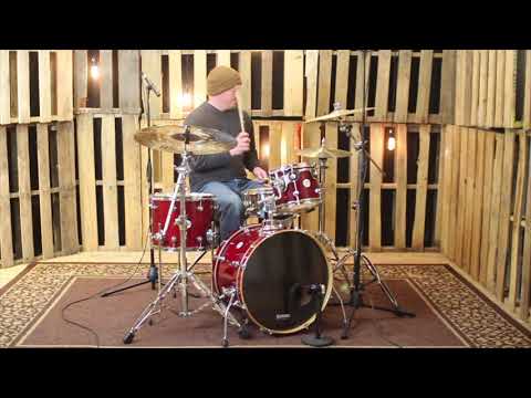 DW Design "Frequent Flyer" Cherry Stain Drum Set - 20,10,14