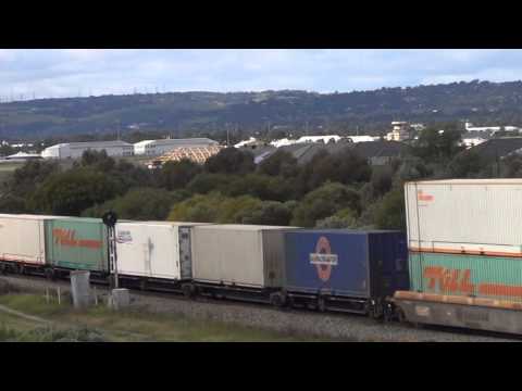 Pacific National 7MP5 passing Mawson Lakes