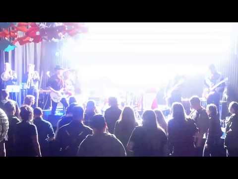 Los Plantronics feat. Hola Ghost - Shortening bread