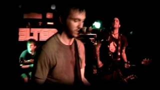 THE LAWRENCE ARMS - Brickwall Views Live